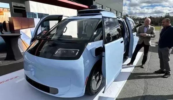 Waymo's Zeekr RT: A Clean Vision of the Future